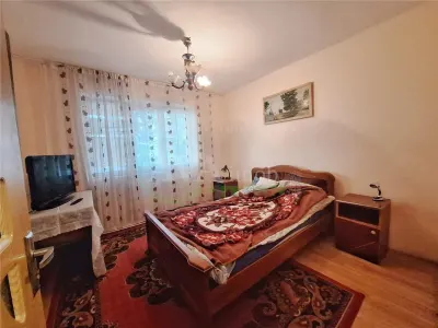 Apartament 3 camere decomandat , 61 mp utili – Cartierul Milcov, Alecu Russo | Etaj 1 | 2 balcoane - foto 5