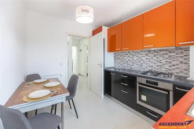 Kasper Coresi Apartament 2 camere, mobilat complet, cu parcare si boxa - foto 4