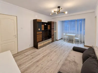 Spitalul Judetean - 2 Camere - Etaj intermediar - Centrala proprie - Bloc izolat - Timisoara
