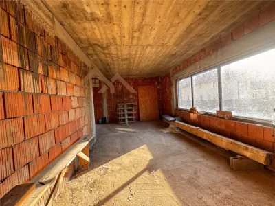 Duplex cu 274 mp curte pe Str. Victoriei – 112 mp utili - foto 9