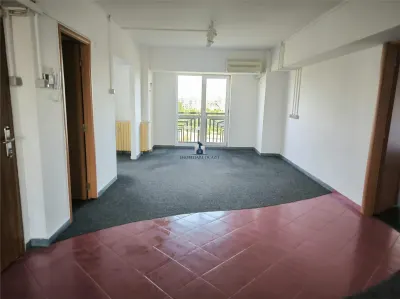 Apartament 2 camere Semidecomandat Bld. Octavian Goga - foto 2