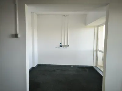 Apartament 2 camere Semidecomandat Bld. Octavian Goga - foto 6