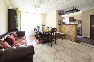 Apartament 4 camere | Perfect pentru o familie | Shopping City Satu Mare - foto 2