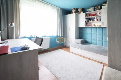 Apartament 4 camere | Perfect pentru o familie | Shopping City Satu Mare - foto 9