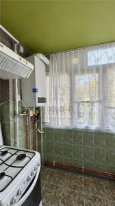 LIPOVEI - 3 CAMERE - ETAJ 3  - CENTRALA PROPRIE - DECOMANDAT - GARAJ - foto 4