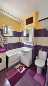LIPOVEI - 3 CAMERE - ETAJ 3  - CENTRALA PROPRIE - DECOMANDAT - GARAJ - foto 5