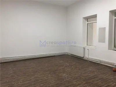 Spatii birouri, de la 20mp la 41mp, semicentru, Targu Cucu, Sararie - foto 3
