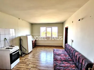 Apartament 2 camere, etajul 3, zona Gradina, bloc Vigotex - Barlad