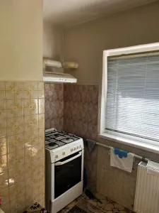 Apartament cu 4 camere, 80 mp utili la etajul 1 chiar in Calea Lipovei - foto 6