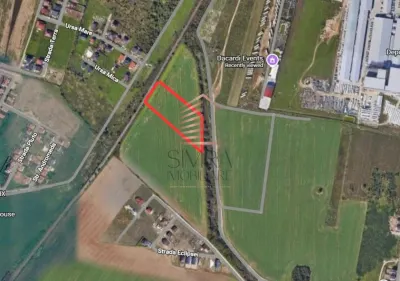 Teren Intravilan pt investitie intre Oradea si Santandrei - Oradea