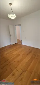 Apartament 2 camere et.1 pe B-dul Revolutiei, zona Banca ING Podgoria - foto 11