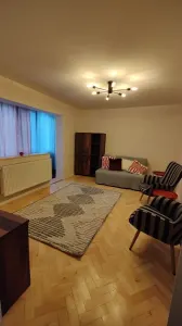 Apartament modern cu 3 camere de închiriat – Zona Torontal - foto 4