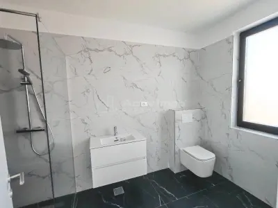 Vanzare - Casa Individuala  - Vila  P+1+M - Prelungirea Ghencea - Cartierul Latin - 285000E TVA INCLUS - Comision 0 ! - foto 13