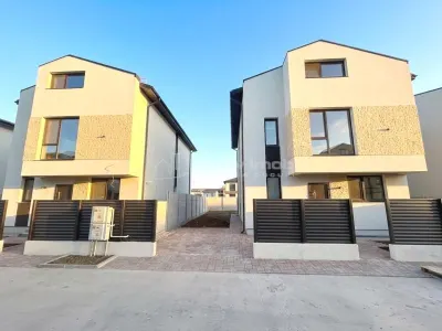 Vanzare - Casa Individuala  - Vila  P+1+M - Prelungirea Ghencea - Cartierul Latin - 285000E TVA INCLUS - Comision 0 ! - foto 17
