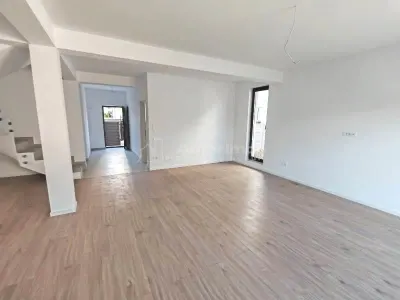 Vanzare - Casa Individuala  - Vila  P+1+M - Prelungirea Ghencea - Cartierul Latin - 285000E TVA INCLUS - Comision 0 ! - foto 8