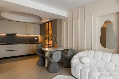 Proprietar inchiriez 3 camere Ultralux Cortina North parcare - foto 2