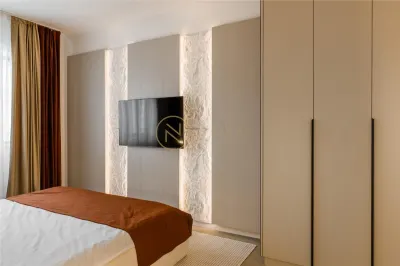 Proprietar inchiriez 3 camere Ultralux Cortina North parcare - foto 19