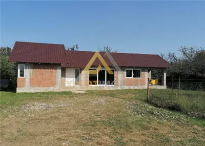 Casa de vanzare in  Busag - Tautii Magheraus - Tautii-Magheraus