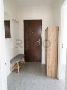 RECO Apartament cu 2 camere renovat Oradea-parcul Magnolia - foto 3