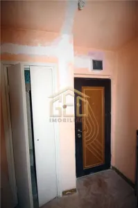 Apartament 2 camere Moldova Noua - foto 11