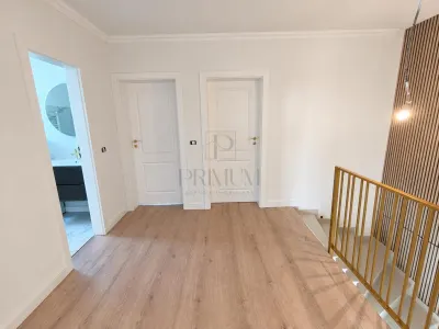 Casă 4 camere Moșnița Nouă - poza 4