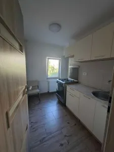 Proprietar Inchiriez Garsoniera Spatioasa | 10 min Metrou Lujerului, tramvai 41| 3/4 - foto 7