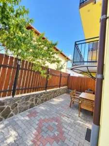 Triplex 131 mp total + Pod 35 mp | Terasa 25 MP | Garaj | Turnisor - foto 3