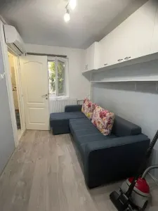 Garsoniera de inchiriat - foto 7