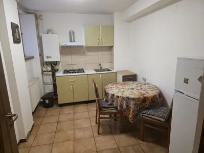Inchiriez garsoniera spatioasa in Craiova - foto 2