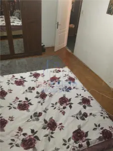 Ocazie - Zona CUG - Tudor Neculai Apartament 2 camere decomandat - foto 2