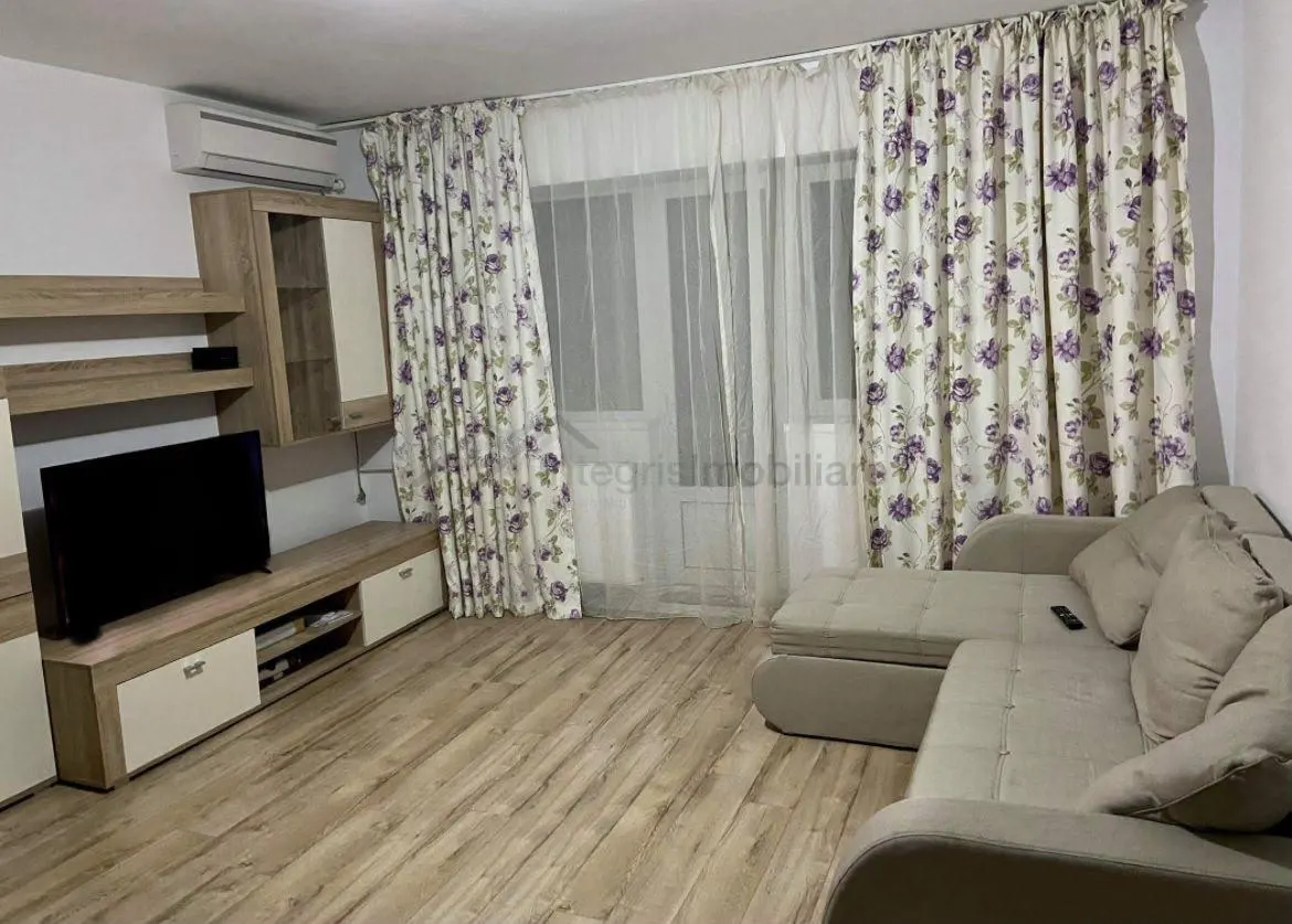 Apartament 2 camere Oradea - poza 1
