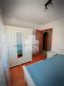 Decomandat, mobilat si utilat etaj intermediar - foto 6