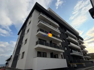 APARTAMENT 1 CAMERA 76000 EURO, 42,80 MP,  BL.NOU INTABULAT - foto 2