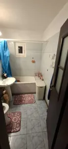 Vand apartament cu 3 camere - foto 8