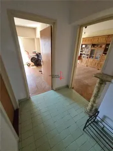 Apartament 2 camere cu potential excelent, in zona ultracentrala - Piata Regina Maria - foto 18
