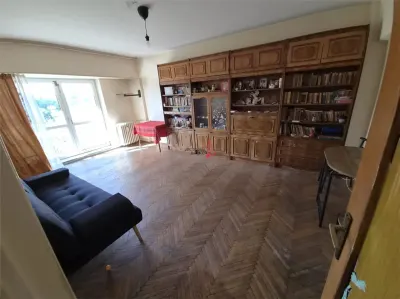 Apartament 2 camere cu potential excelent, in zona ultracentrala - Piata Regina Maria - foto 20