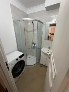 Inchiriere Apartament 3 Camere Semidecomandat Aparatorii Patriei-Al.Emil Racovita - foto 3