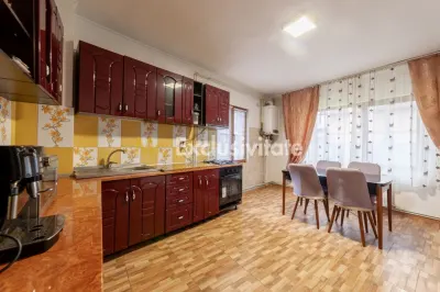 Casă cu 5 camere -  Pitești - Comision 0 - foto 4