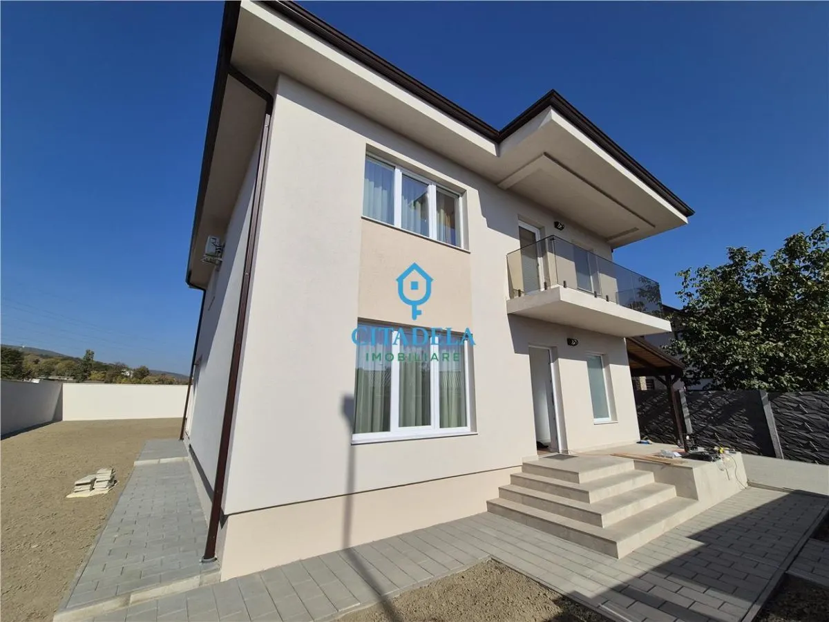 Casă 4 camere Alba Iulia - poza 1