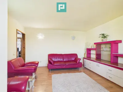 Apartament 3 camere de inchiriat - 360 €/lună - foto 5