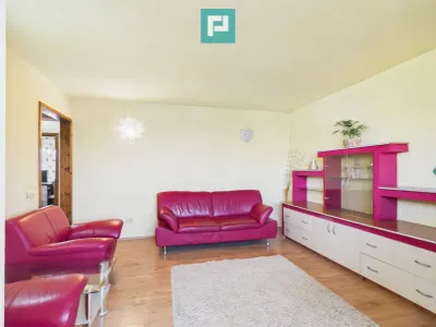 Apartament 3 camere de inchiriat - 360 €/lună - foto 7