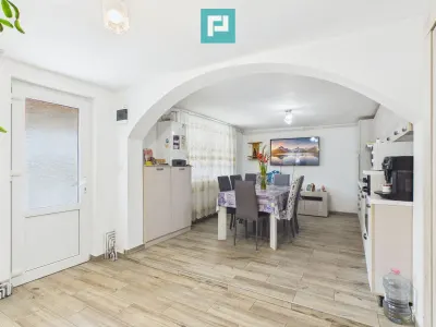 Casă solidă în Curtici cu teren de 1166 mp - foto 11