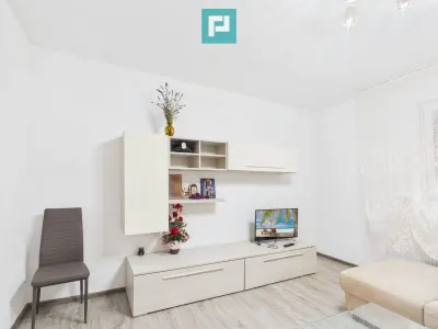 Casă solidă în Curtici cu teren de 1166 mp - foto 4