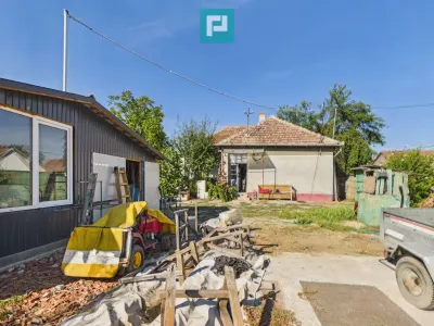 Casa si teren de vanzare in Bicaci - 2350mp - foto 5