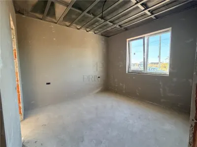 Duplex pe plan - 2 bai - canalizare - foto 8