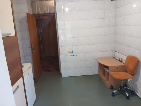 Apartament 2 camere Pitești - poza 4