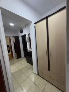 Inchiriez apartament 2 camere - foto 5