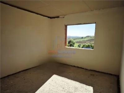 Casa individuala cu vedere frumoasa - foto 3