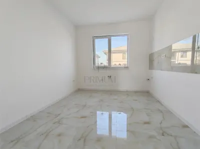 Duplex in zona excelenta - la asfalt - finalizat - foto 5