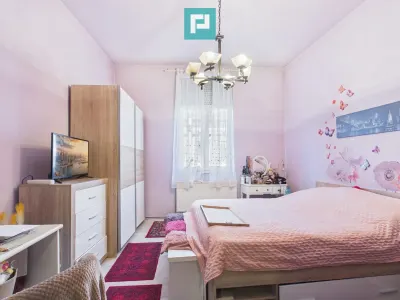 Apartament cu 2 camere, la casă, zona Drăgășani - Arad